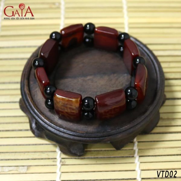 Vòng tay đá mã não chữ phúc