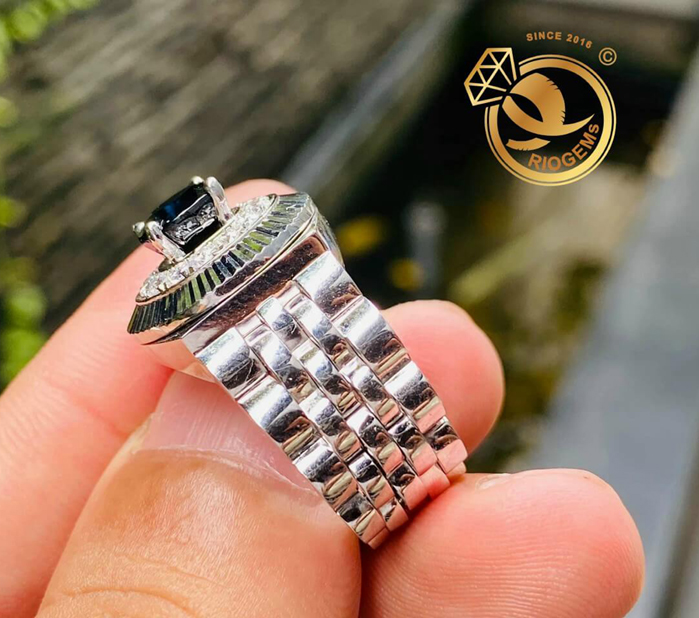 Nhẫn đồng hồ Rolex vàng trắng Sapphire