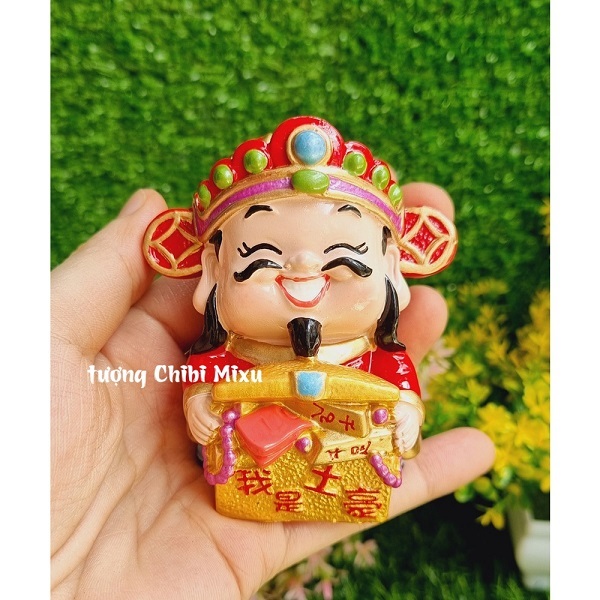 Tượng chibi Thần Tài may mắn 7cm mẫu ôm túi châu báu