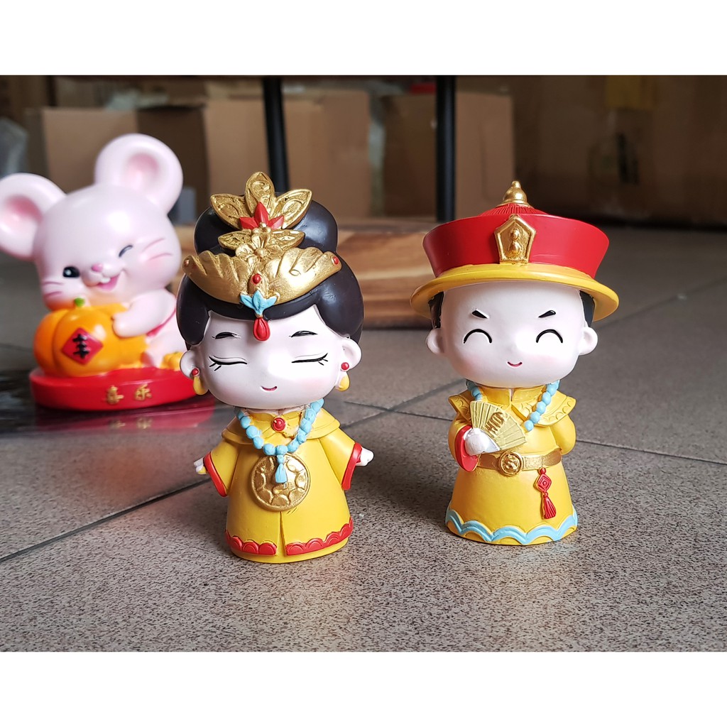 Bộ 02 tượng Vua - Hậu chibi