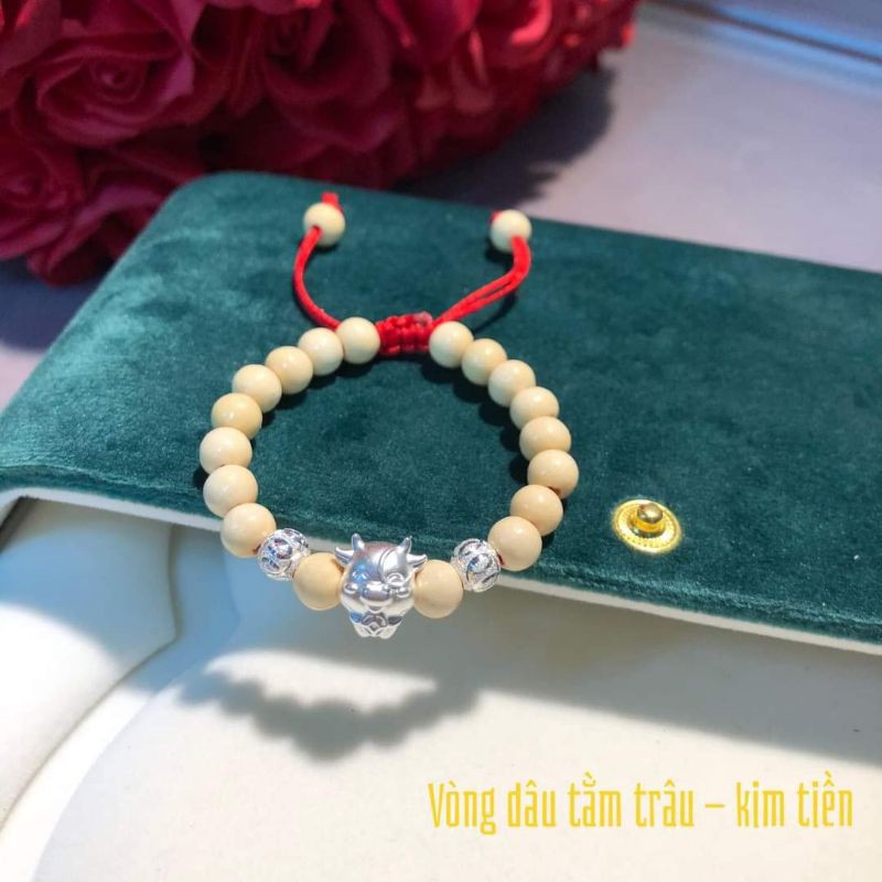 Vòng dâu tằm con trâu cho bé