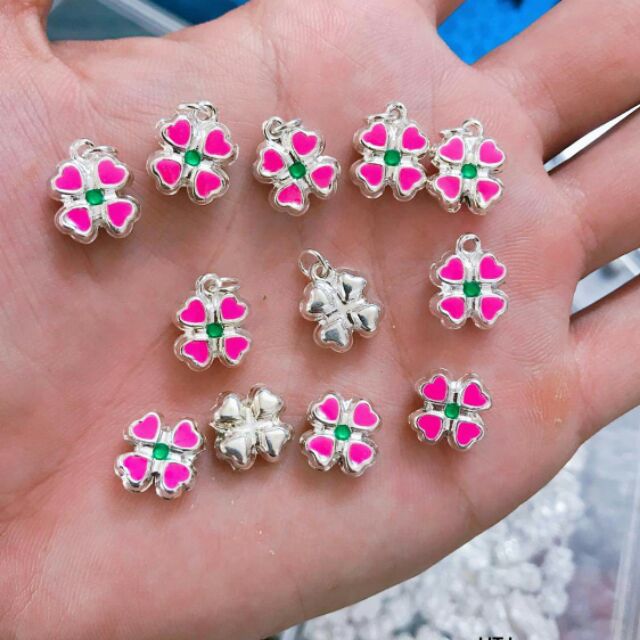 Charm cỏ 4 lá bạc